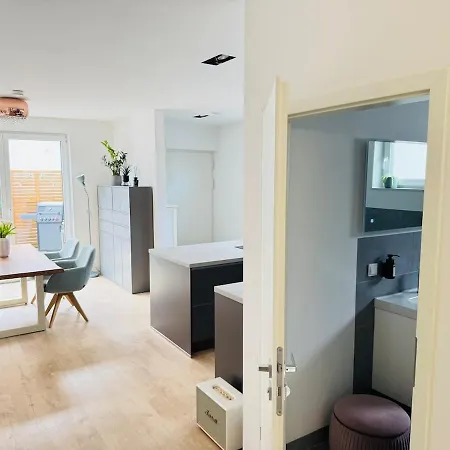 Appartamento Neubau Mit Hauscharakter In Weinsheim *