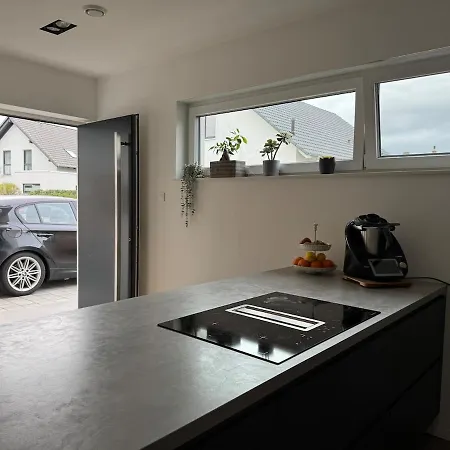 Neubau Mit Hauscharakter In Weinsheim Appartamento *